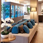Dc Hotel International