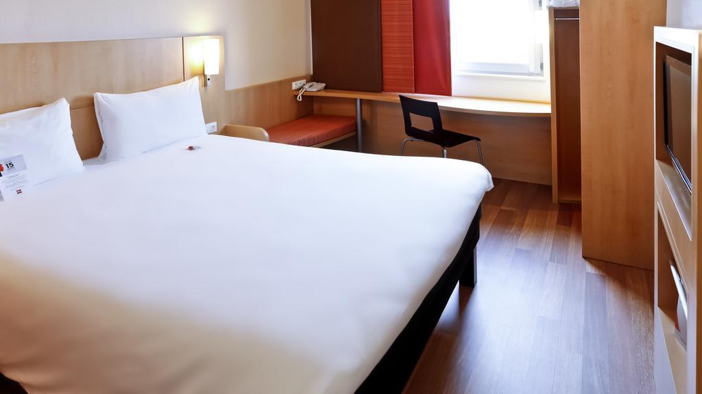 Dc International Hotel 3*