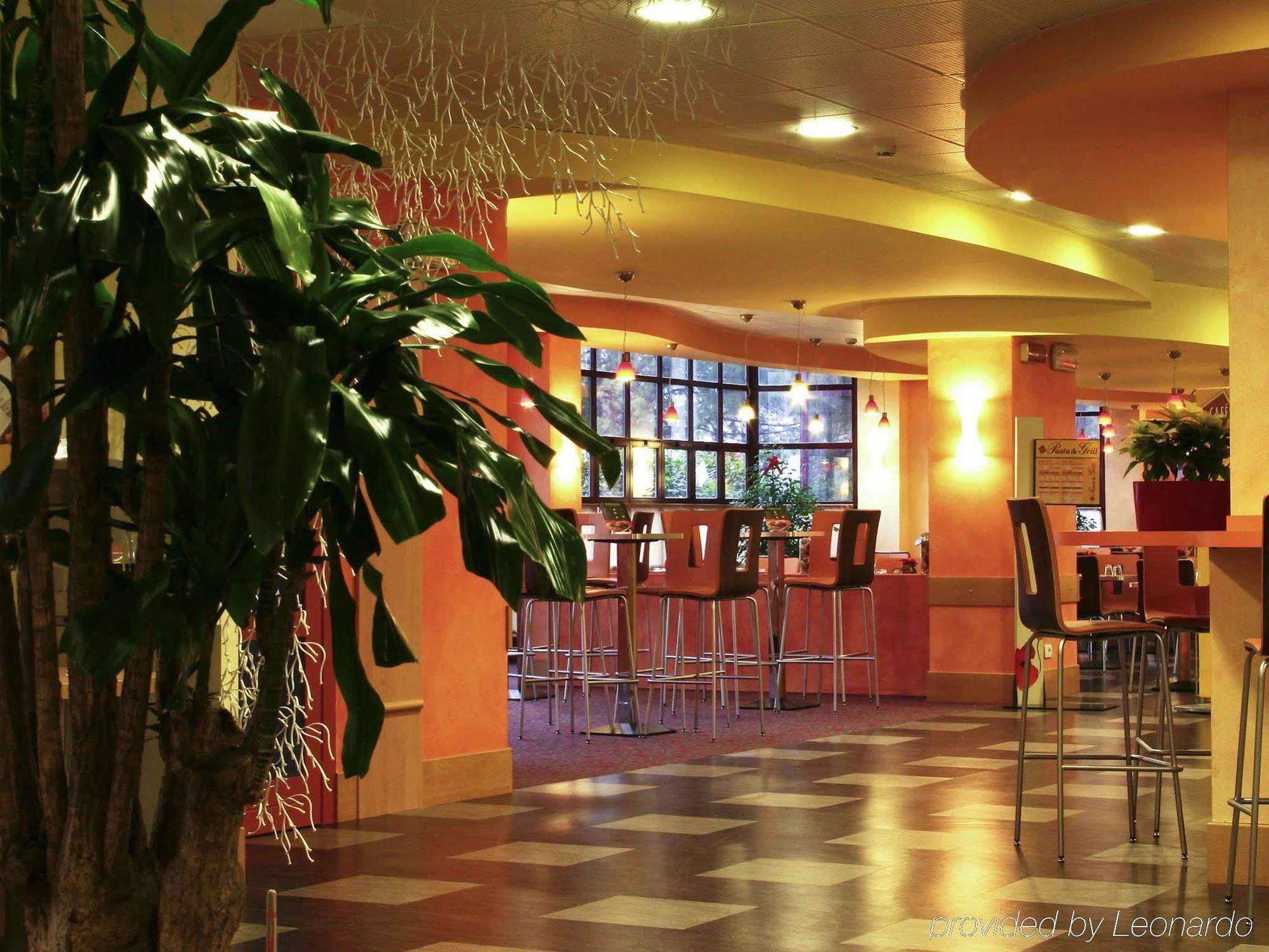 Dc International Hotel 3*