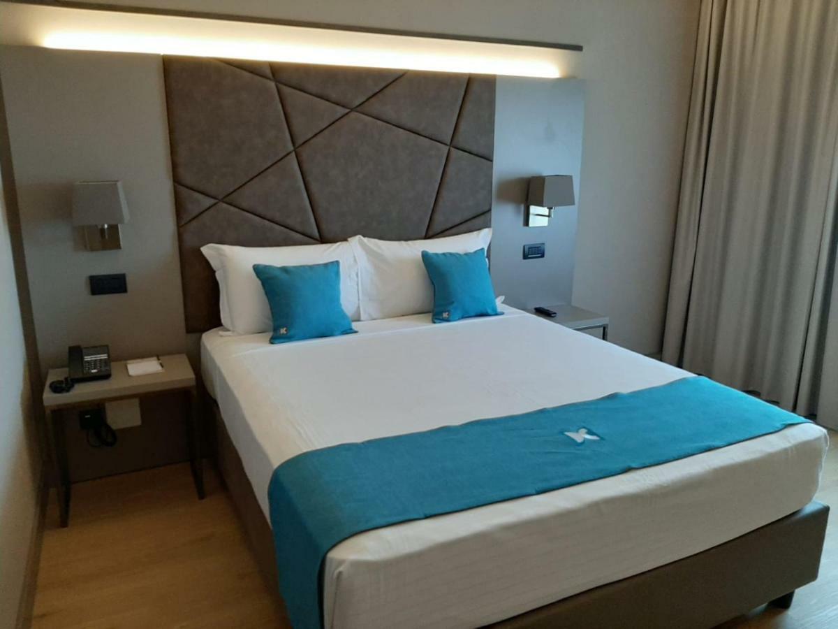 Dc International Hotel